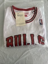 NWT Mitchell & Ness Hardwood Classics Michael Jordan White Basketball Jersey 2XL