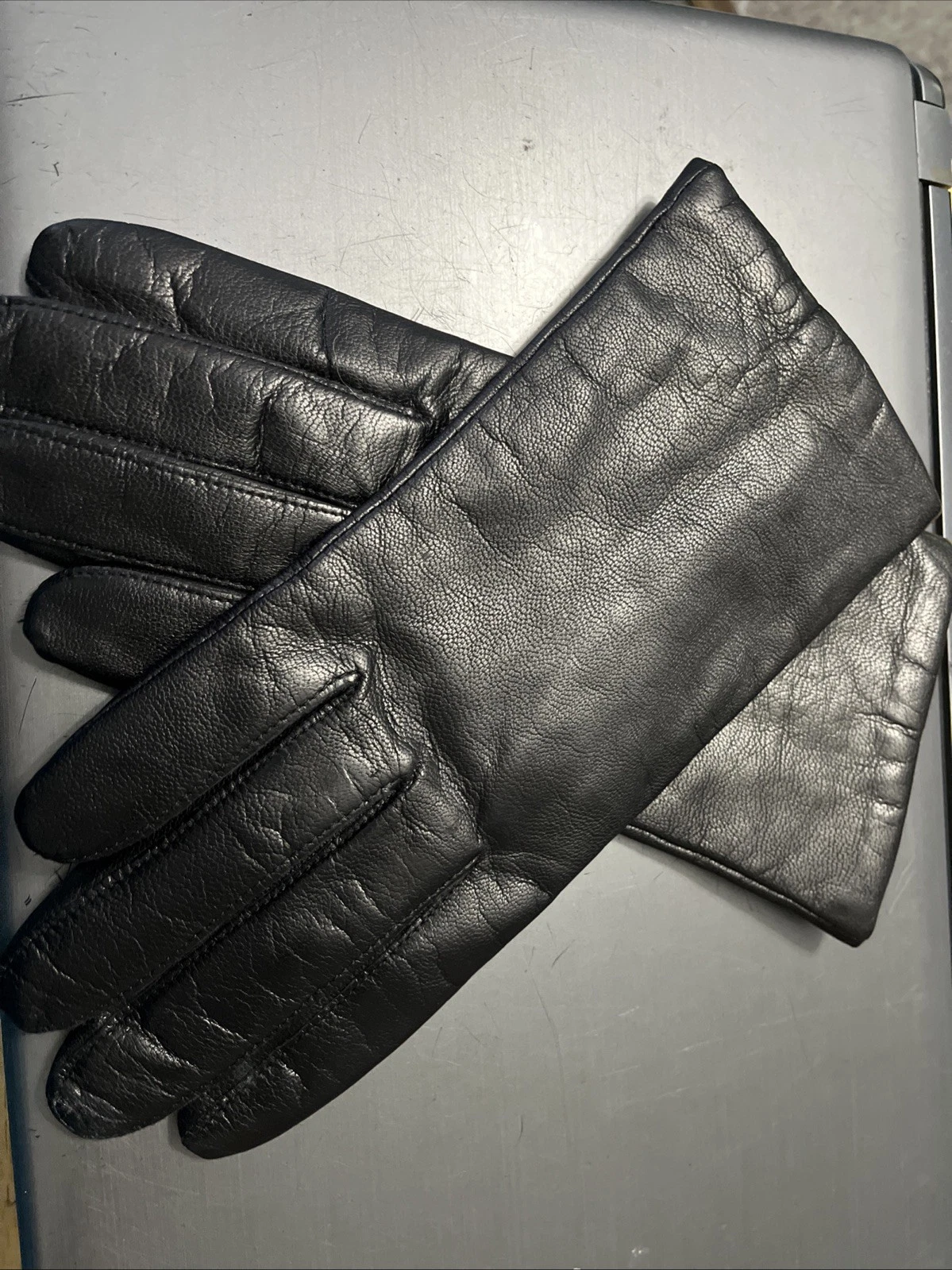 Fownes Black Genuine Leather Gloves w/ 100% Cashmere Lining Womens Size 8 Large