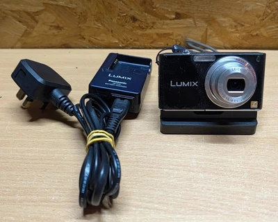 Panasonic Lumix DMC-FX33 8.1MP Digital Camera (Tested Working)