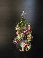 LS Arts Green Glass Christmas Tree Item XM-706