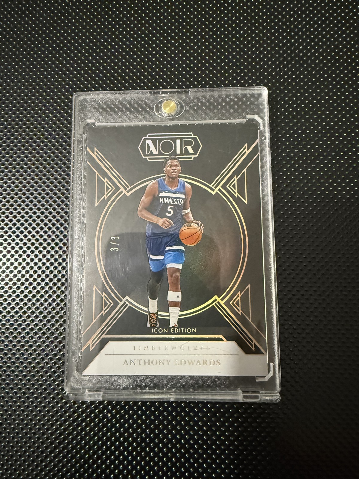 2024 PANINI NOIR #88 ANTHONY EDWARDS INTERNATIONAL HOLO GREEN 3/3 LAST ON PRINT