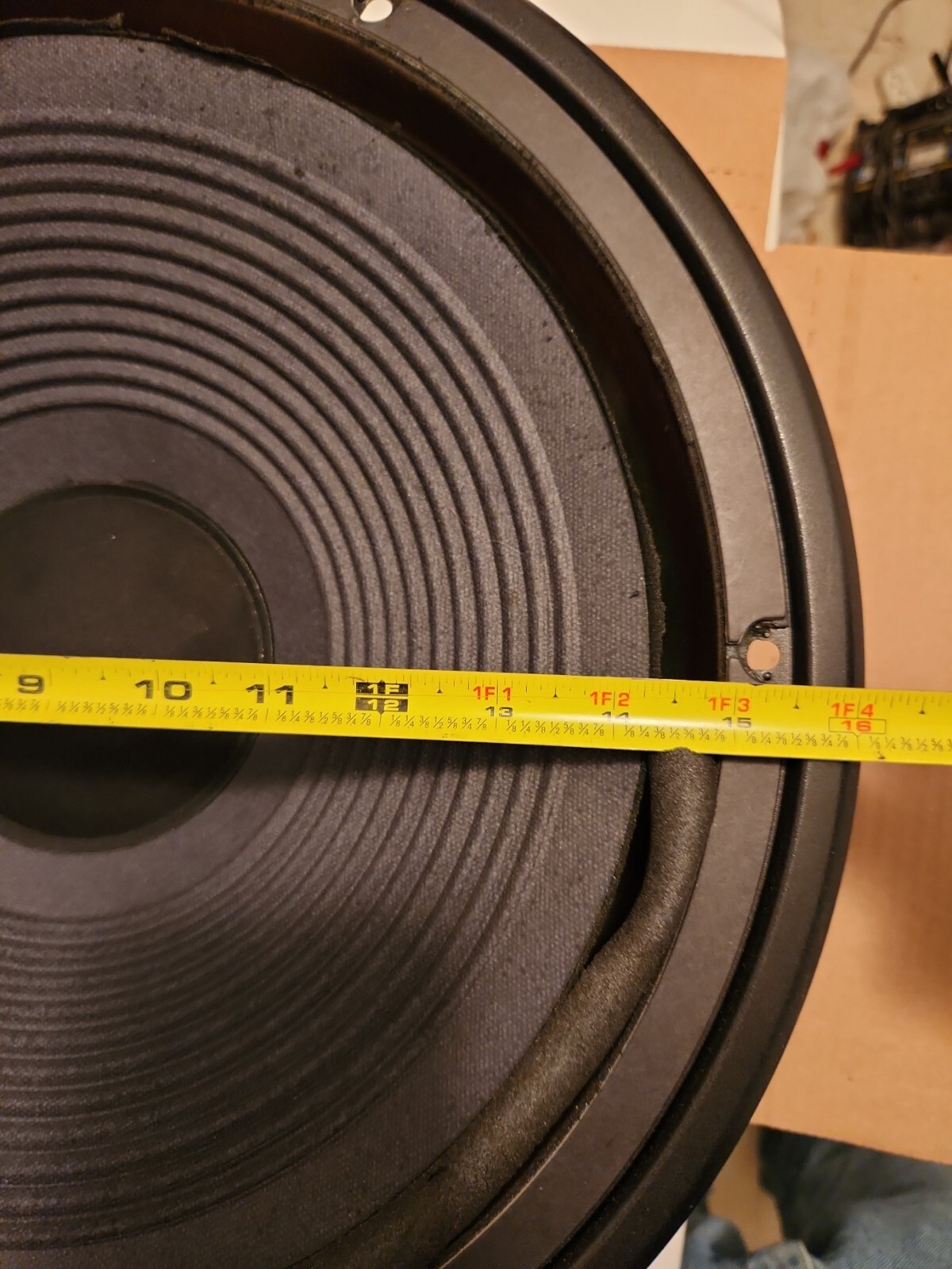 OPTIMUS 1050 15" SPEAKER NEEDS FOAM REPAIR FOAM REPAIR NOT INCLUDED BUT