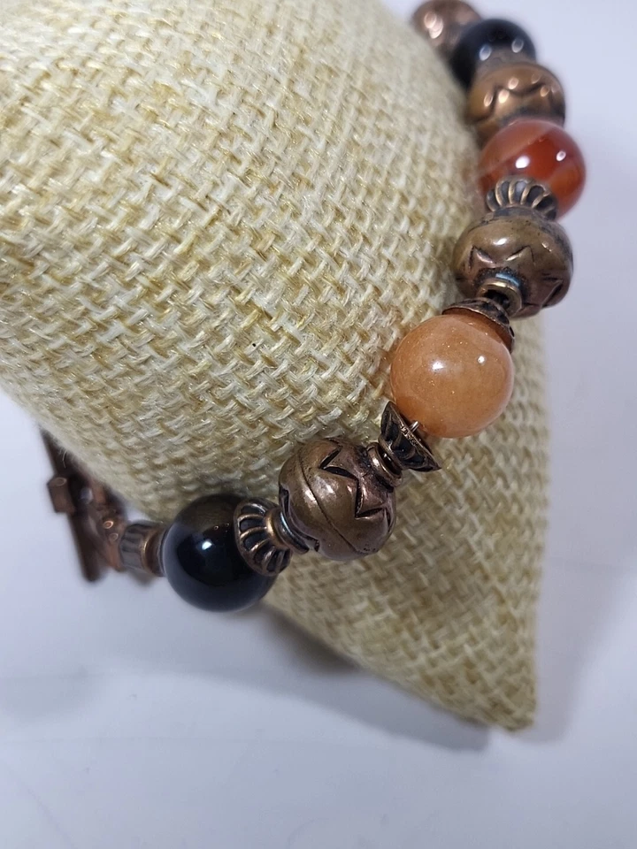 Pulsera de cuentas de cobre y piedras múltiples de colección Foto 3 de 4