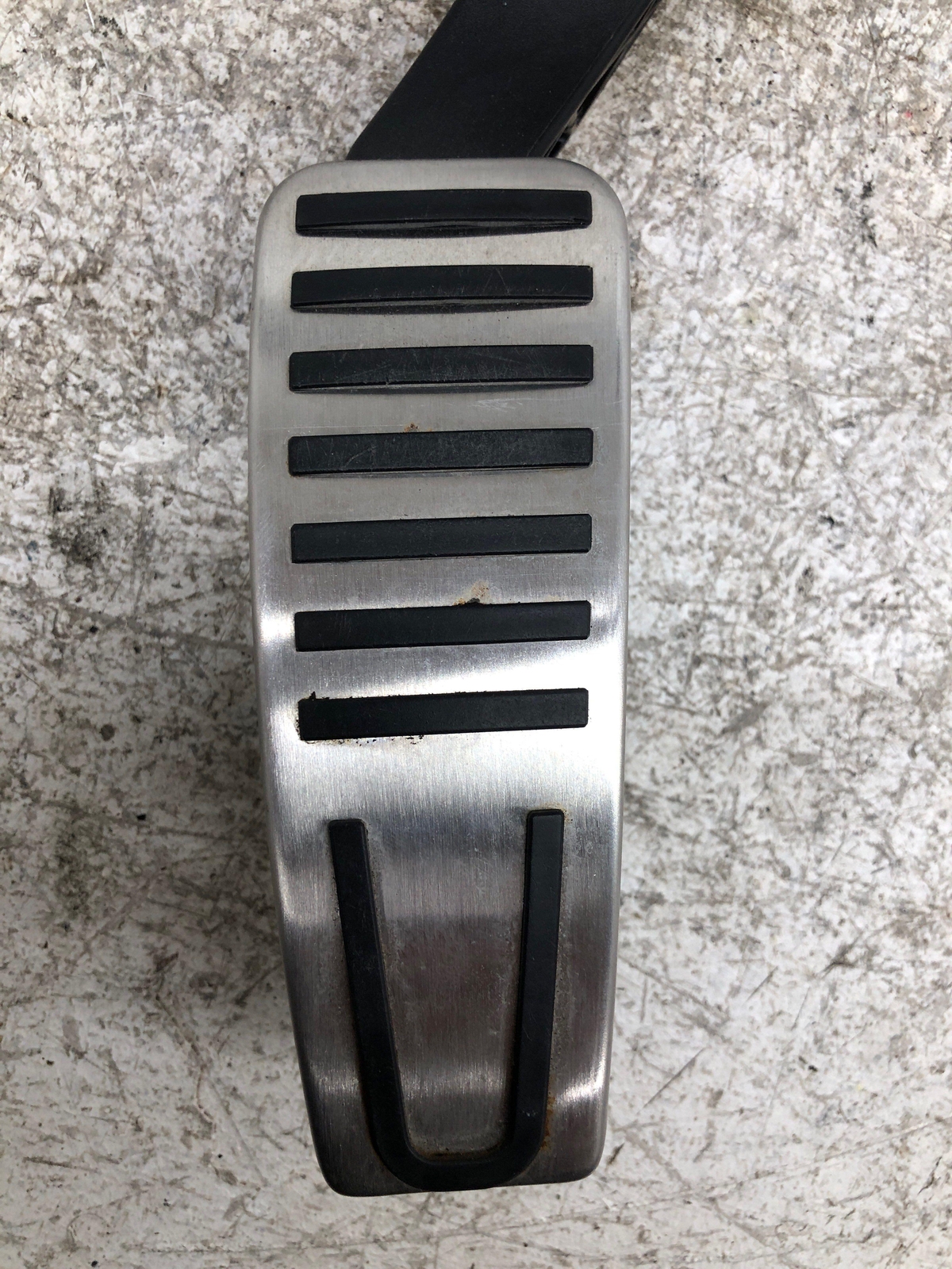 2017-2022 MASERATI LEVANTE ACCELERATOR THROTTEL GAS PEDAL TRAVEL SENSOR OEM 2021