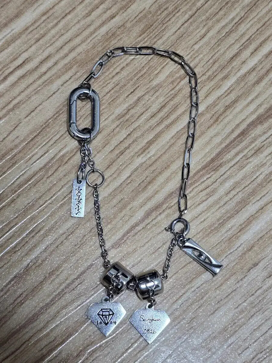 seventeen 7th Anniversary Bracelet+ Charm/ seungkwan Kwan