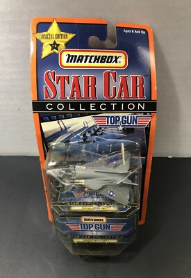 Vintage 1998 Matchbox Star Car Collection Top Gun Swing Wing Jet #18