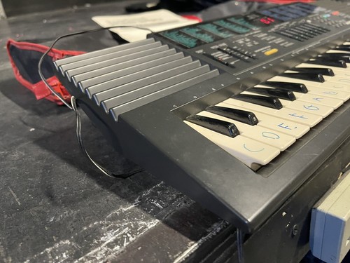 Yamaha pss 380 Electronic Electric Digital Music Keyboard Retro Vintage - Picture 3 of 5