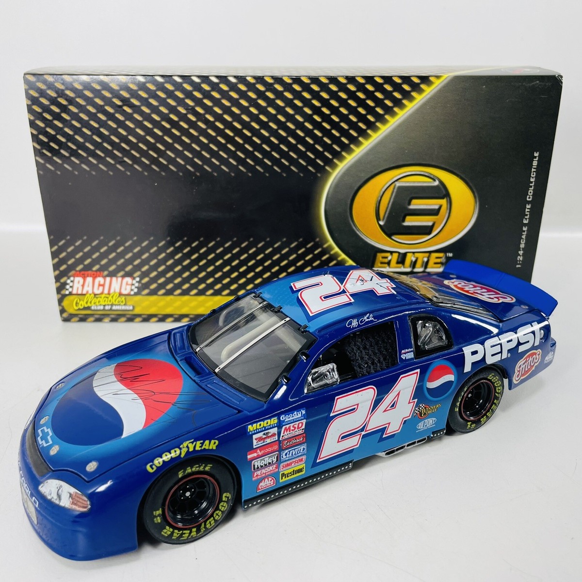 Jeff Gordon #24 Pepsi 1999 Monte Carlo 1:24 Elite RCCA Diecast