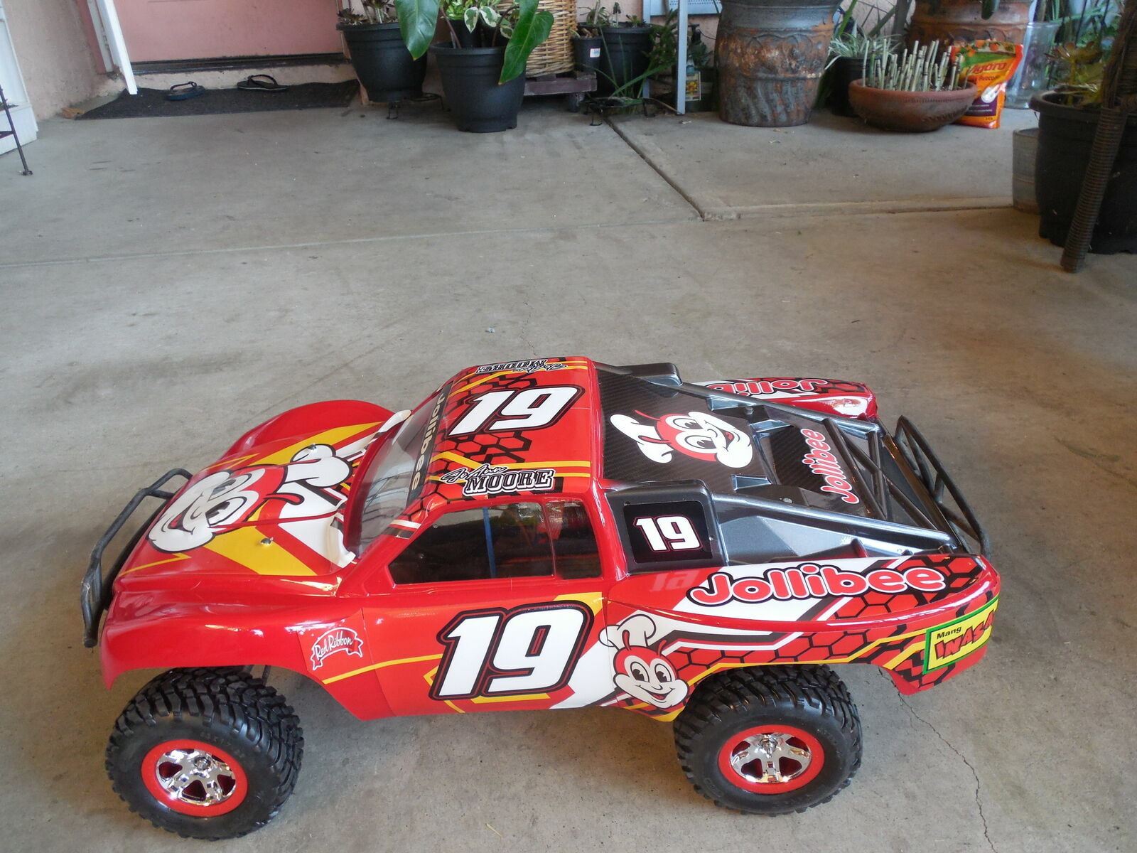 TRAXXAS SLASH jollibee Theme wrap decals stickers STOCK 2WD SLASH BODY