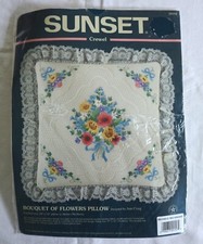 SUNSET Crewel Embroidery Stitch Kit 11113 Bouquet of Flowers Pillow Cover NEW