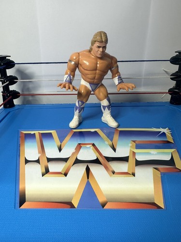 WWE WWF Hasbro Series 8 - Lex Luger Wrestling Figu...