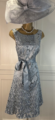 Phase Eight UK 12/14 hellblau Satin Fit & Flare ärmellos Midi Anlass Kleid