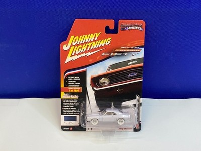 JOHNNY WHITE LIGHTNING 1/64 SCALE MUSCLE CARS USA 1969 CHEVY CAMARO ZL1