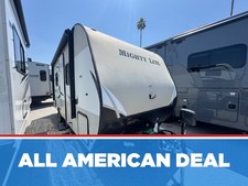 2017 Pacific Coachworks MIGHTY LIGHT 16RB