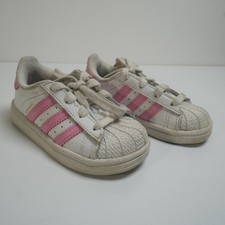 Tenis clásicos Adidas Superstar para niños pequeños talla 6K blanco rosa punta concha BY3720