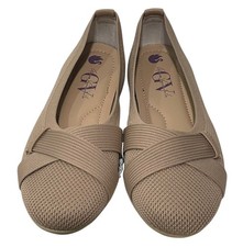 Gloria Vanderbilt Flats for Women for sale | eBay display picture 1