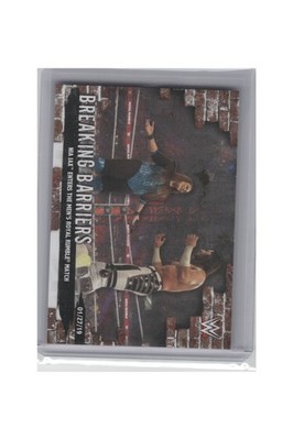 2020 Topps WWE #BB-9 Nia Jax Enters Men's Royal Rumble Breaking Barriers B7R4C30