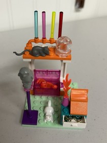 LEGO Harry Potter: Diagon Alley Shops (4723)- 99% Complete w/ Instructions