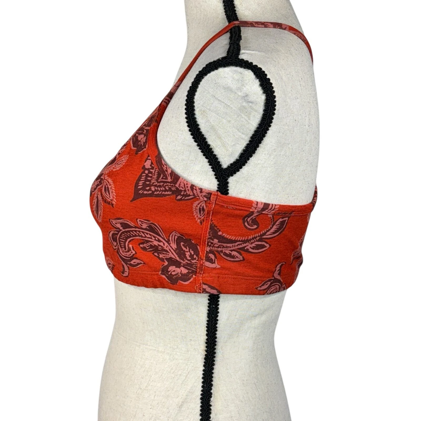 beyond-yoga slim racerback paisley stretch keyhole lined tank-bra