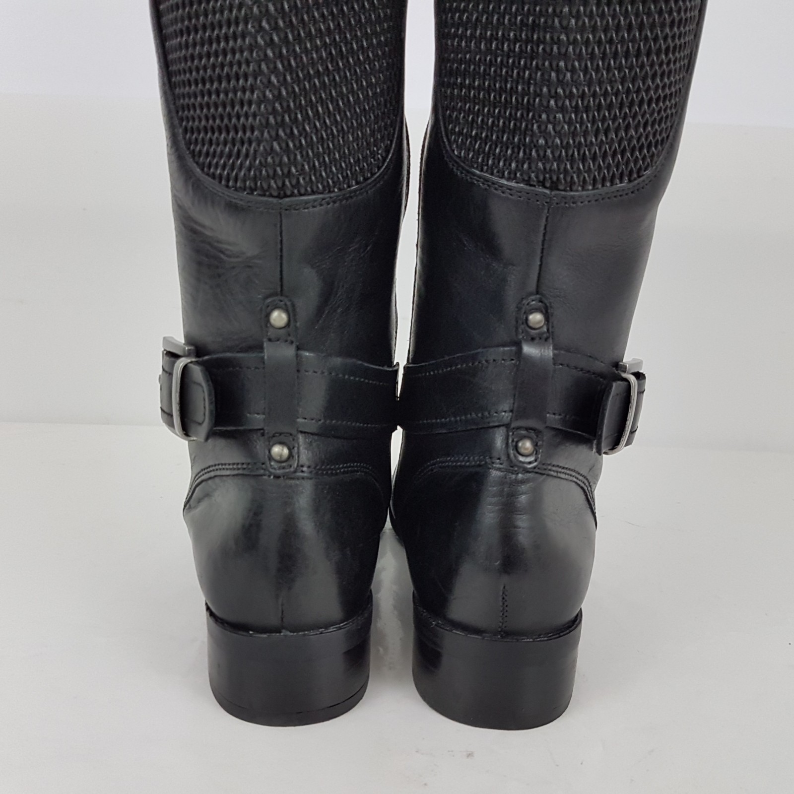 Clarks Women's Calf High Boots Side Zipper Black Leather Sz US 5M UK