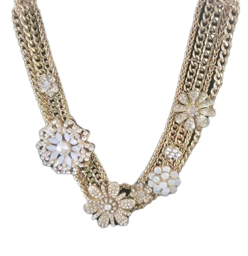 VETEMENTS Collana dichiarazione grossa strass tono oro catene multifilo