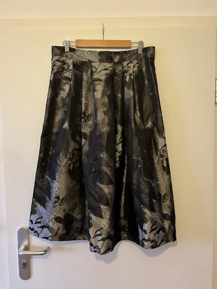 Hochwertige Jaquard Seide (2 Stücke à 80x106cm)