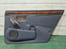 Porte arrière et accessoires Jaguar V12