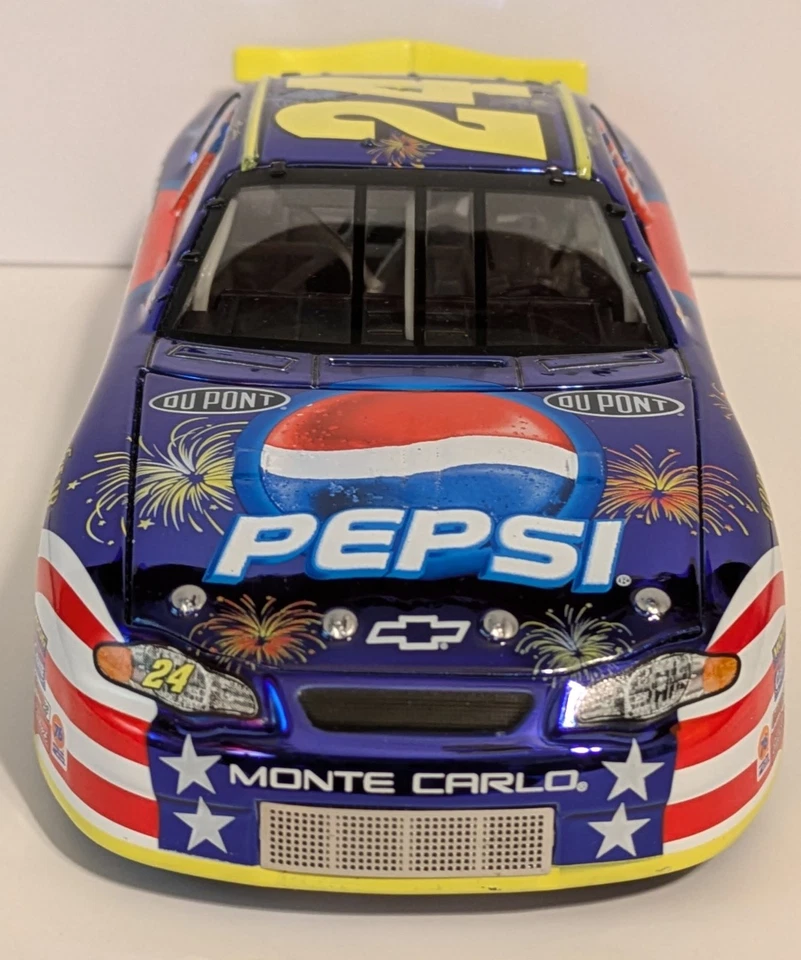 Jeff Gordon '02 #24 Color Cromo Dupont/Pepsi/Daytona Monte Carlo 1:24 PN 102353 Foto 3 de 4