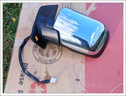 ✅ 2009-2015 Nissan Armada Driver Side Mirror Heated Chrome Factory Original OEM