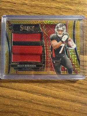 2023 Panini Select Jumbo Rookie Swatches Bijan Robinson #SWA-13 Gold Prizm /10