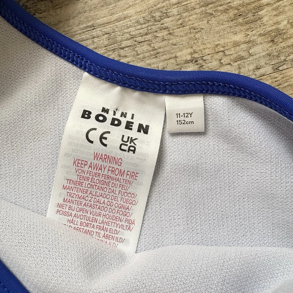 Mini Boden Niñas Traje de Baño 11-12 Una Pieza Corte Lateral, 3D Flor Pétalo Foto 3 de 4