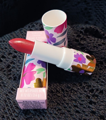 b-pure Berry Rose Lipstick 2