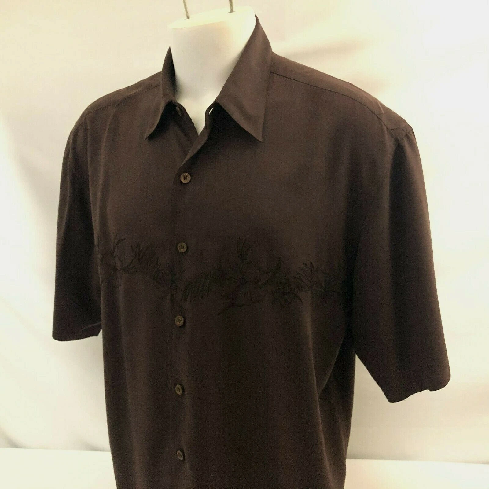 Quiksilver Edition Men's Hawaiian Aloha Shirt Large Brown Embroidered Viscose