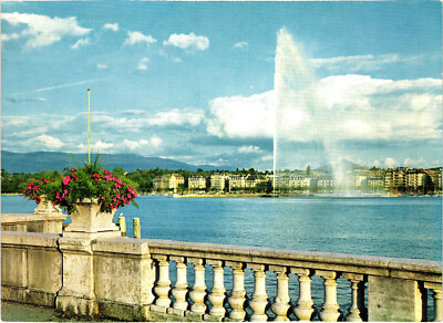 Geneva Switzerland Lake Fountain Flowers Postcard Unposted