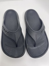 Crocs Women's size 6 Sandals black Classic Flip Flops Beach Shoes comfort