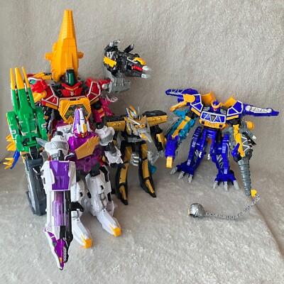 BANDAI JAPAN DX Megazord Power Rangers Dino Charge sentai