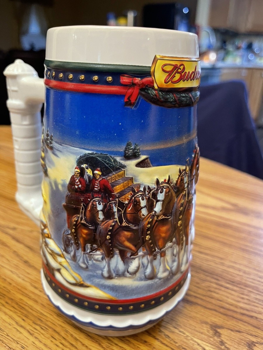 Vintage 2002 BUDWEISER HOLIDAY CERAMIC STEIN Guiding The Way Home