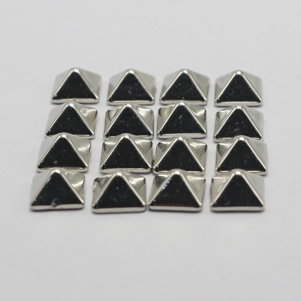 100 Серебряного тона металлический акриловый рок панк пирамида шип запонки 9 X 9 мм без отверстия - Изображение 4 из 4