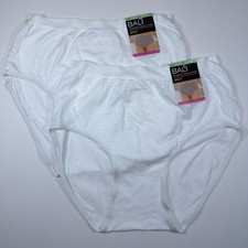 Bali Comfort Revolution Brief Panty Seamless 8/9 White NWT 803J 2 PACK