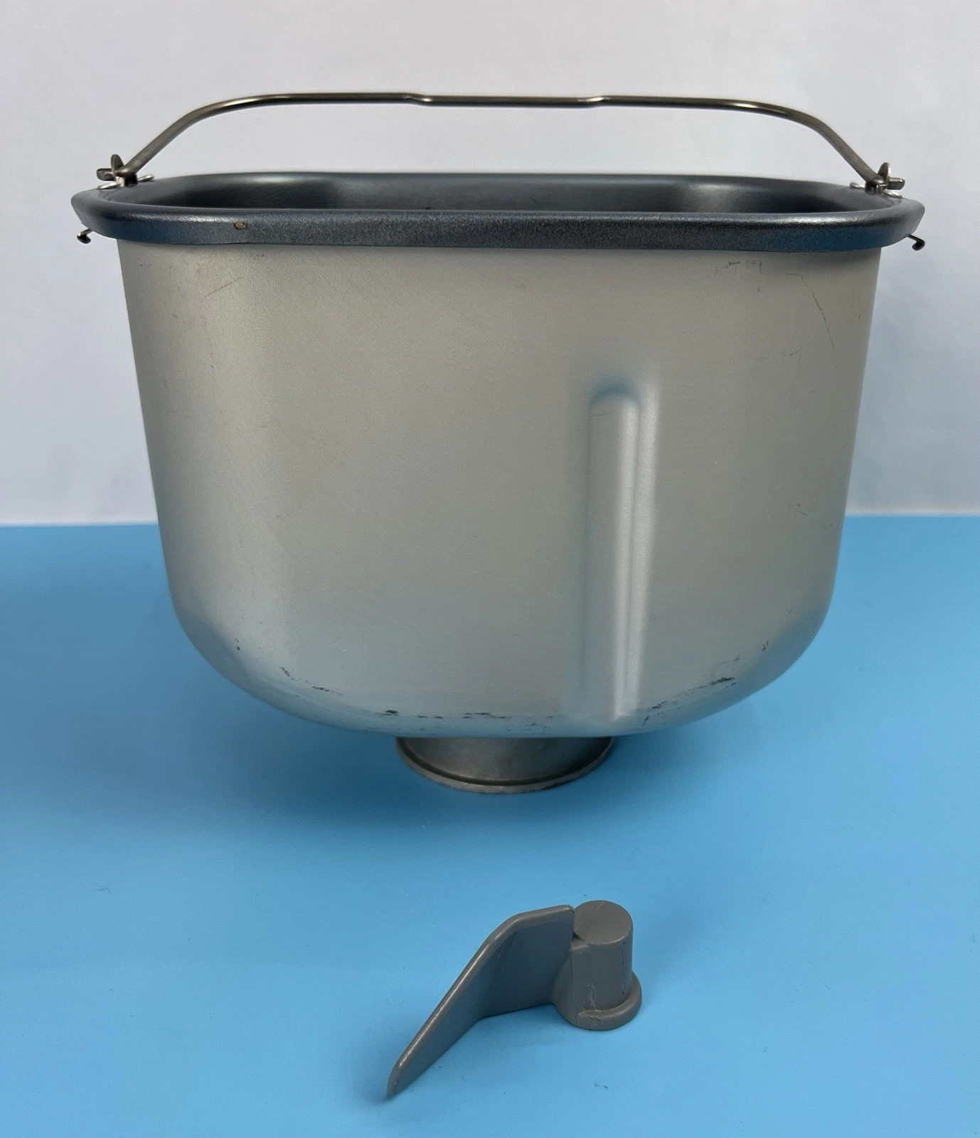 Oster Bread Maker PAN & PADDLE Only Model: 5834 Replacement Parts
Opens in a new window or tab