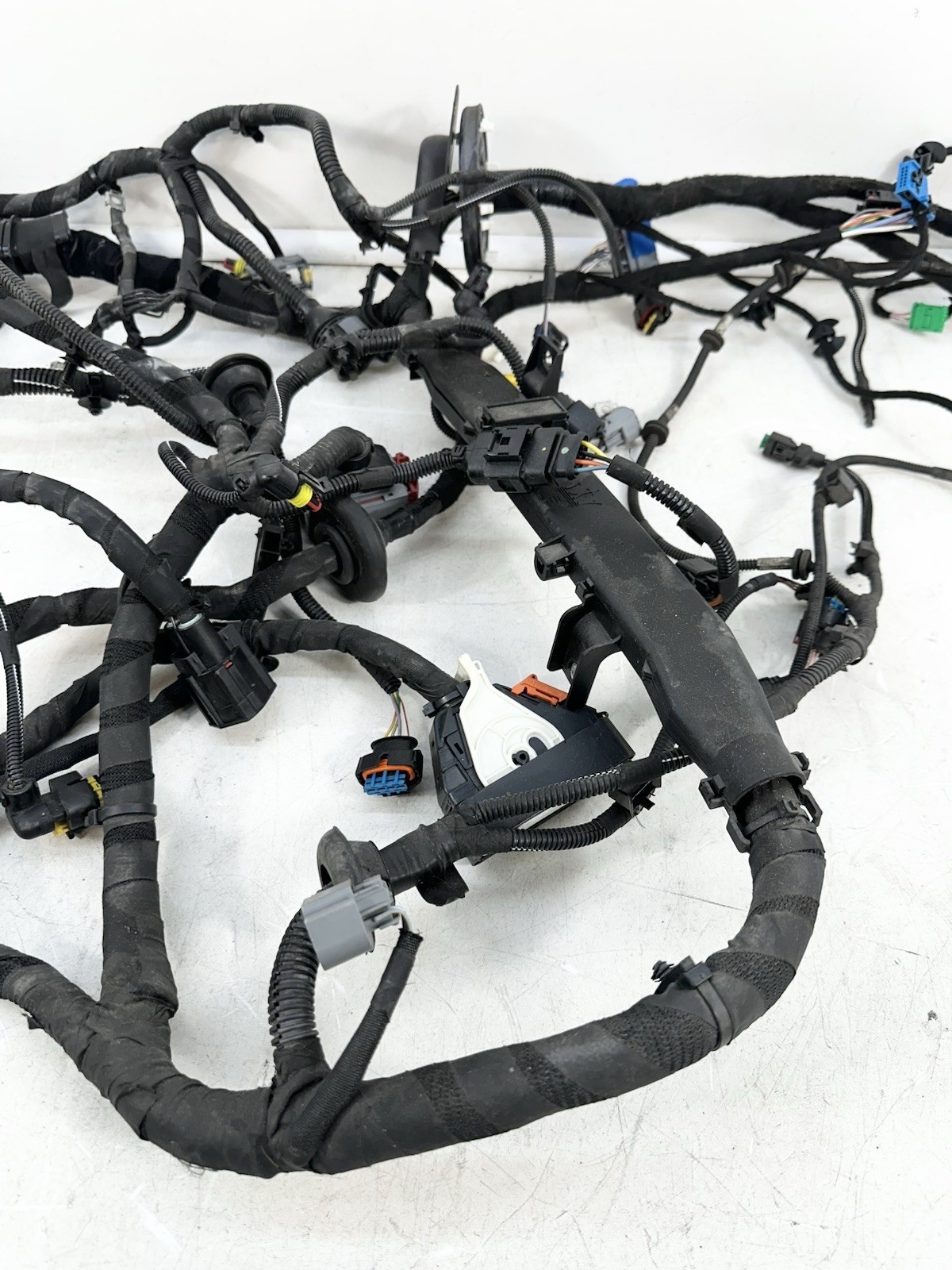 2014 - 2024 MASERATI GHIBLI 3.0L ENGINE BAY WIRE WIRING HARNESS OEM 06700359280