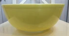 **Vintage PYREX #404 Primary Yellow Nesting Mixing Bowl - Very Good Condition!