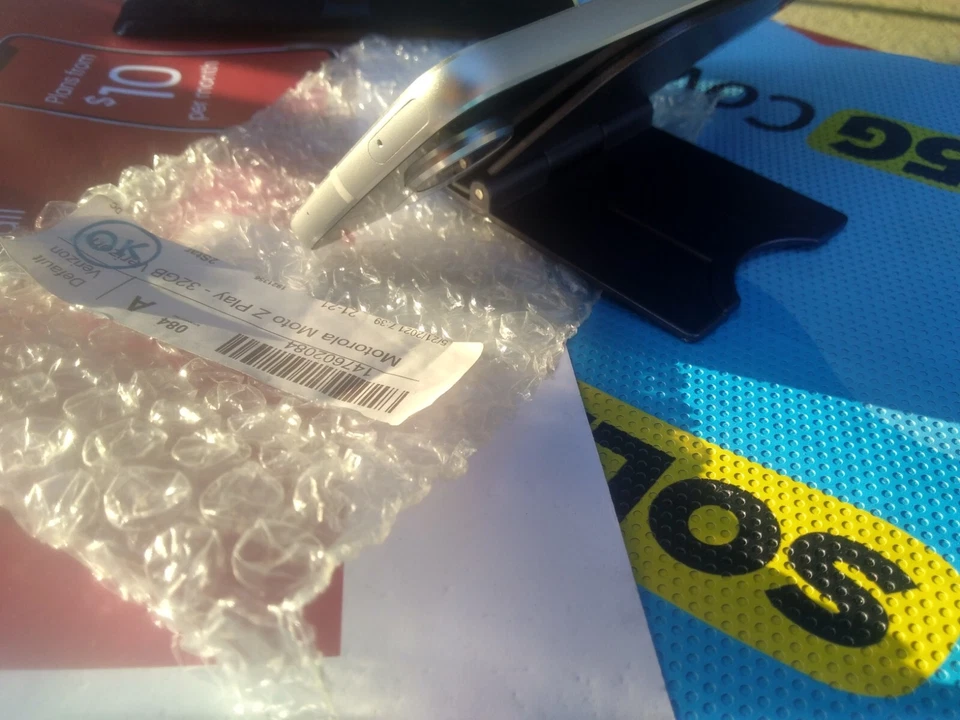 PRIVACY MOTOROLA ZPLAY JBLSOUNDBST H2O 2MOS ATTPLAN SNAPDRAG625 FF|YT HOMESYSTEM - Image 3 of 4