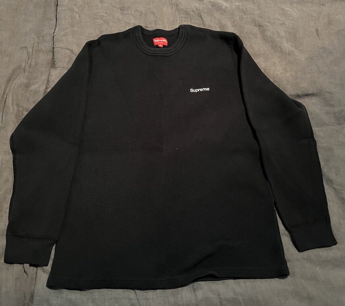 Supreme HQ Waffle Long Sleeve Thermal Black - Size M - FW19 Supreme HQ Waffle Long Sleeve Thermal Black - Size M - FW19