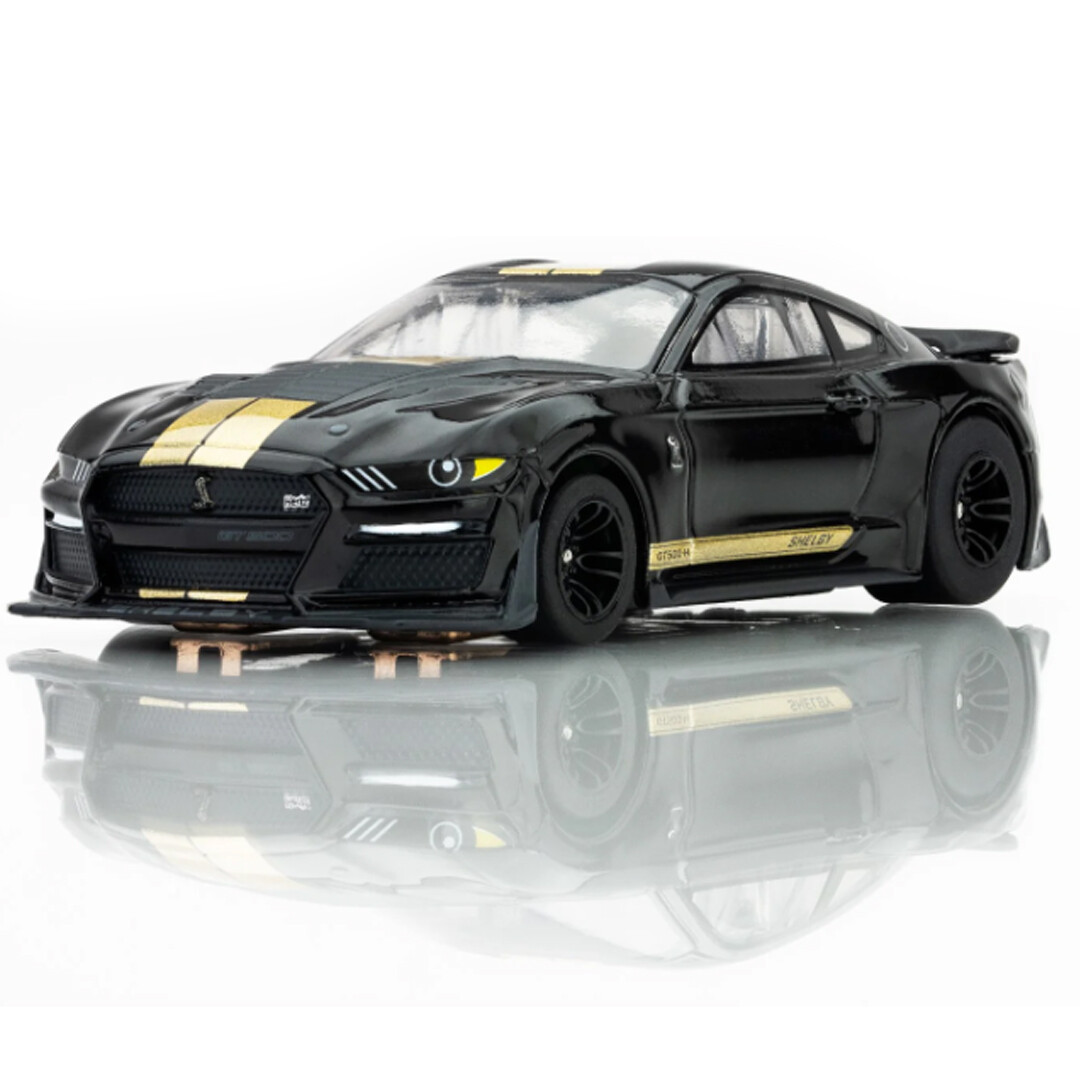 AFX 22082 MegaG+ 2022 Ford Shelby Mustang GT500H Black / Gold HO Slot