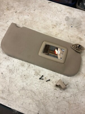 2010  FORD F250SD PICKUP  Passenger  Sun Visor Super Cab as is