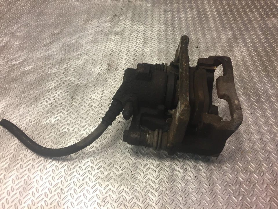 Pinza de freno trasera izquierda MERCEDES-BENZ W245 B 180 200 Foto 3 de 3