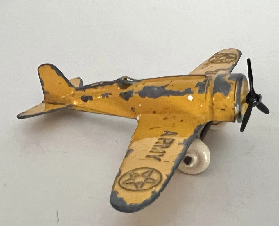 Avión de persecución vintage del ejército de Estados Unidos Tootsietoy de 1930 - casi como nuevo - avión imperdible Foto 4 de 4