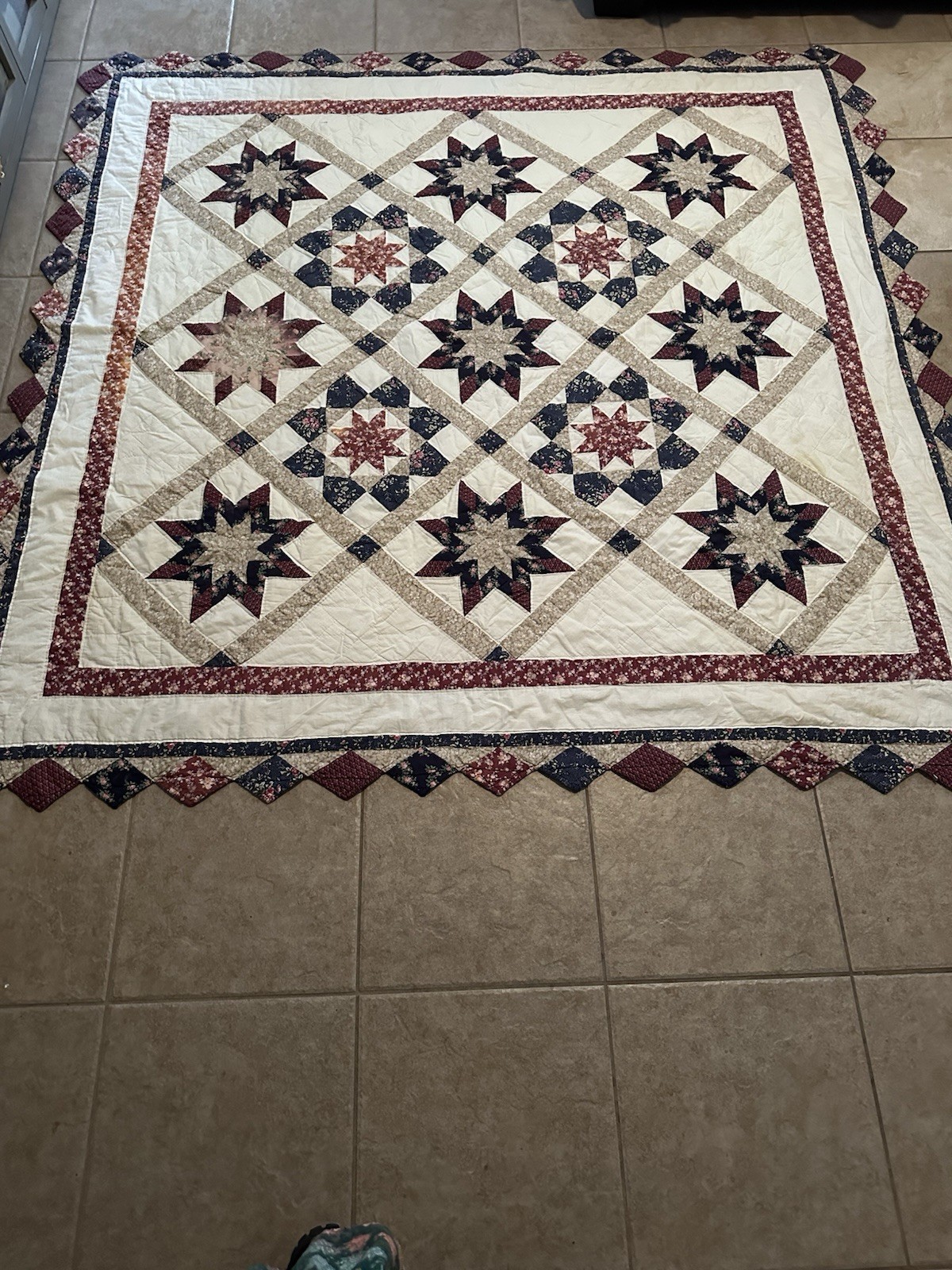 Handmade vintage cotton quilt with 