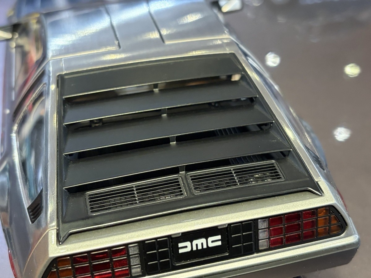 1/18 AUTOart DMC-12 DeLorean. No.48 Rare Diecast Polished Surface